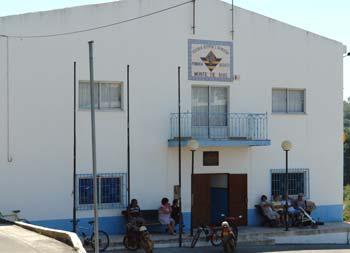 Associação Desportiva e Recreativa de Monte de Bois